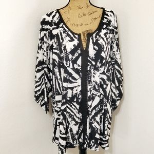 AVENUE Black and white abstract print top tunic 3X 22/24 Casual Office Basic